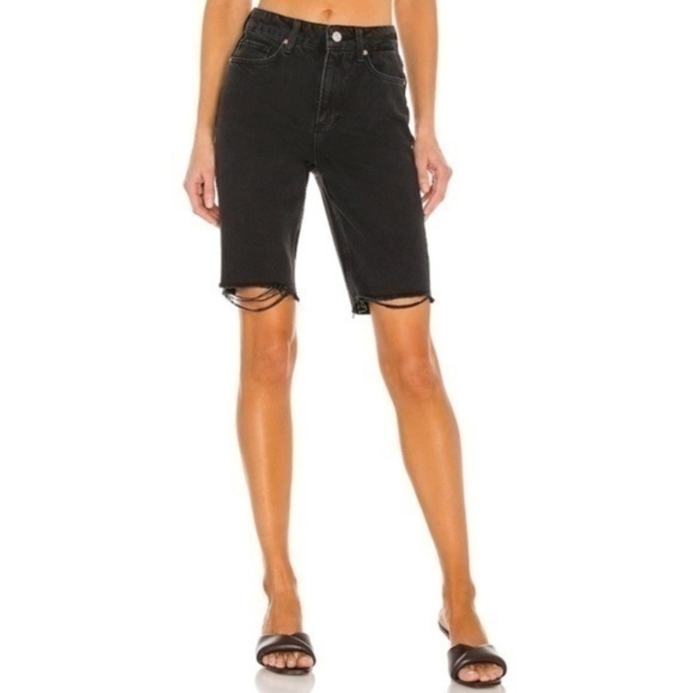 Paige Robbie High Rise Short in Black Meadow With Stringy Hem